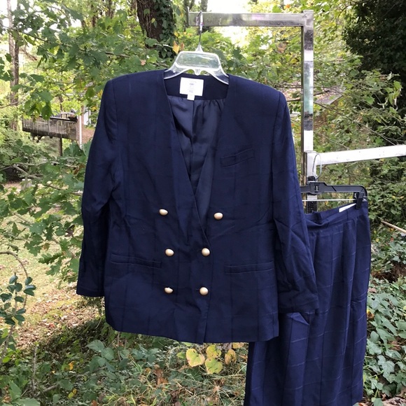 Amanda Smith Petites Navy Blue 2 pc Double Button Look Blazer Skirt Set 10 - Picture 7 of 16